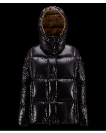 Moncler Women's Parana Short Down Jacket Black